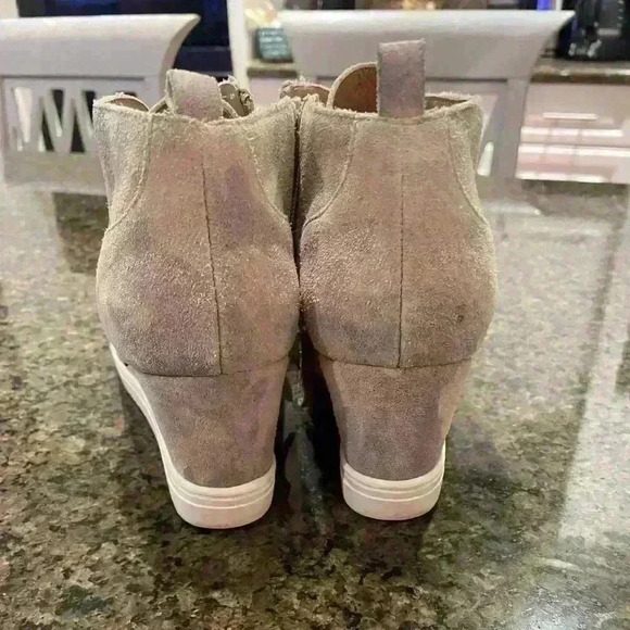 Linea Paolo Wedge Sneakers Suede Size 7 - Picture 5 of 8